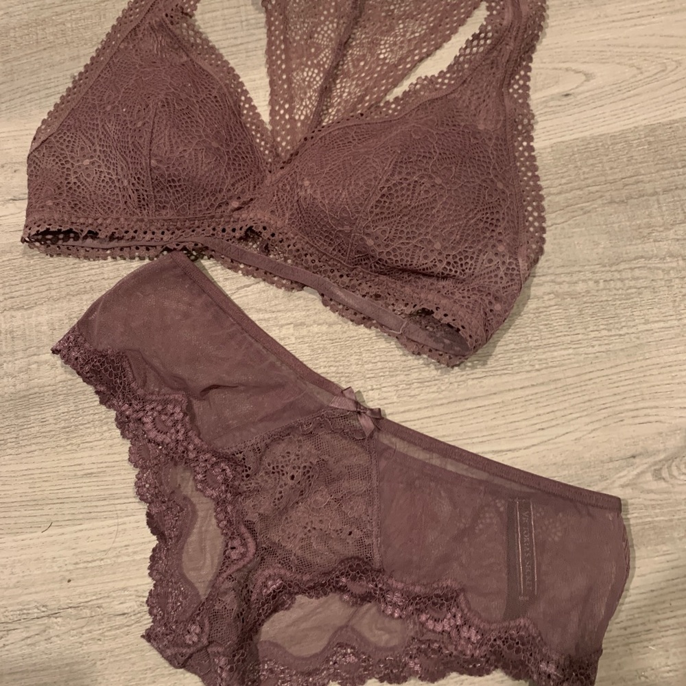 M Victoria's Secret set Lace Bralette bra and Panty Set in Dusty Rose